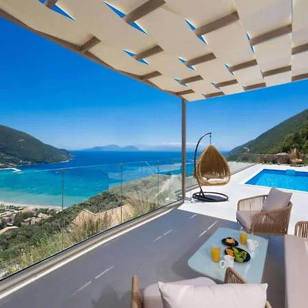 Villa Azzurro *